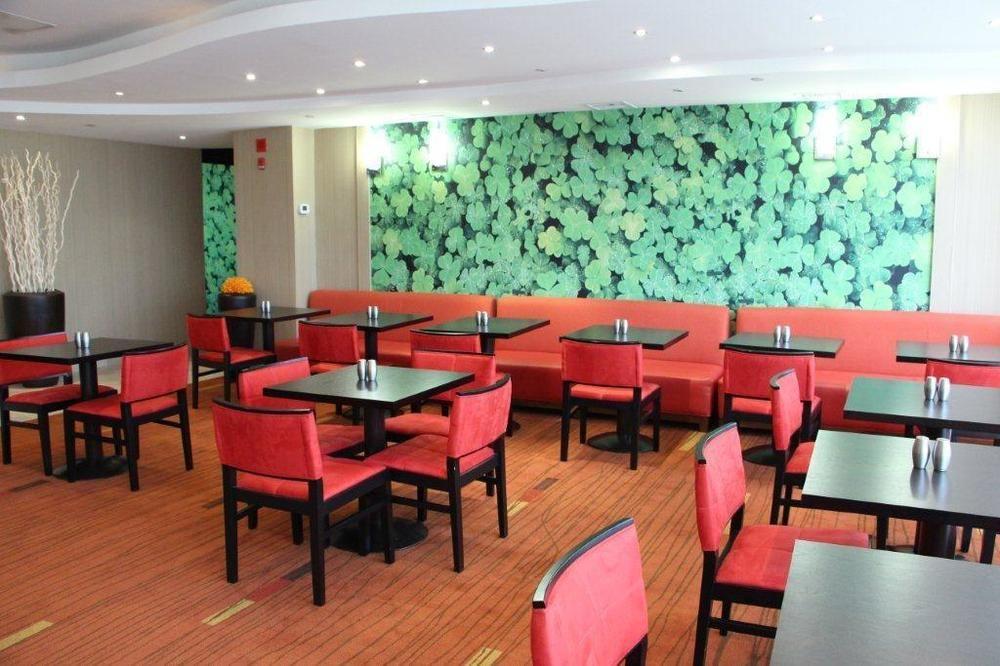 Courtyard By Marriott Lyndhurst/Meadowlands Bagian luar foto
