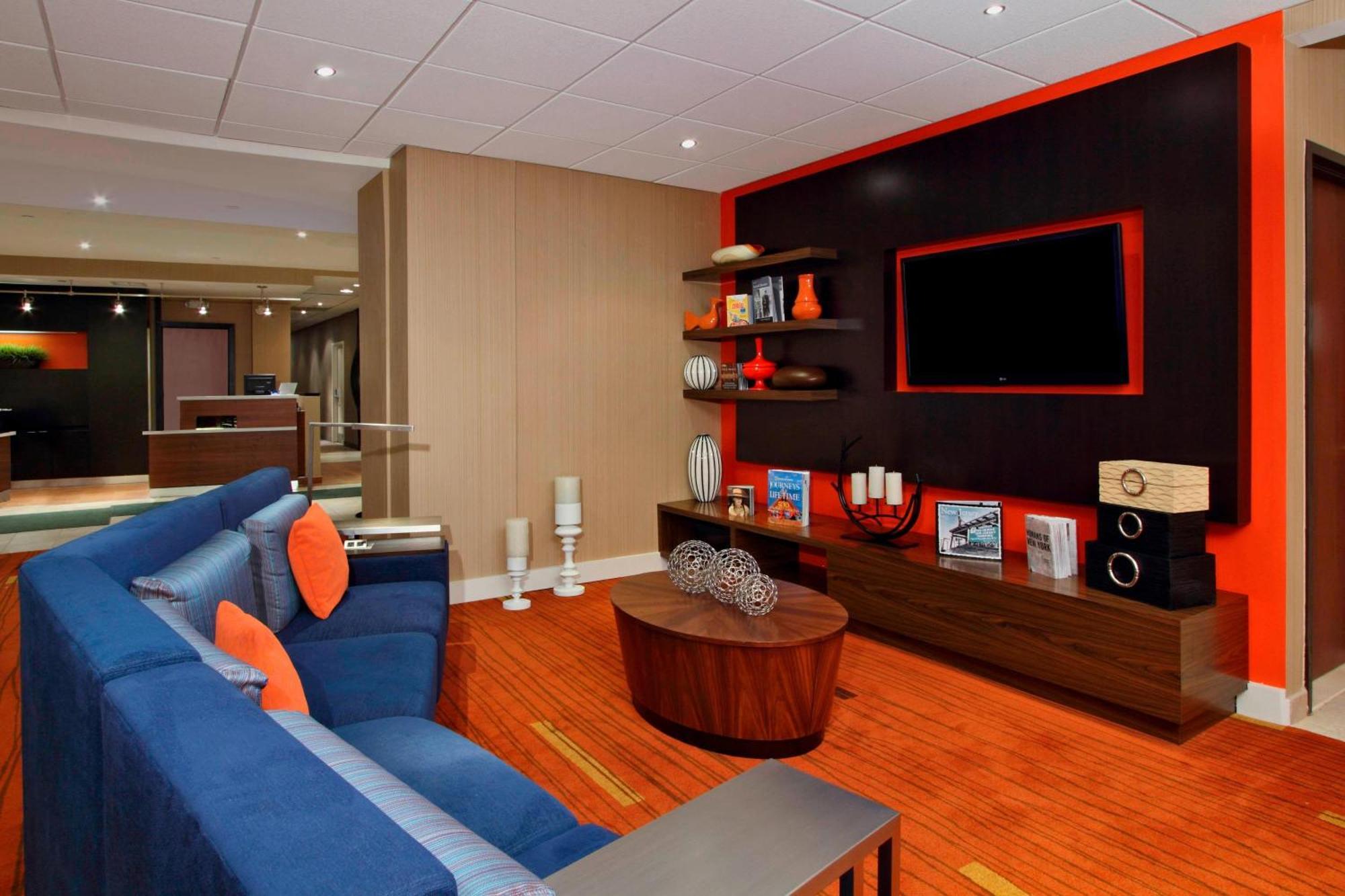 Courtyard By Marriott Lyndhurst/Meadowlands Bagian luar foto